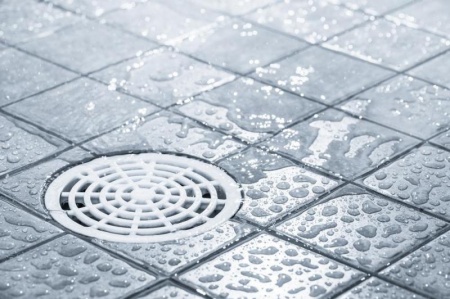 Choisir un rev&ecirc;tement de sol adapt&eacute; &agrave; l'humidit&eacute; d'une salle de bains &agrave; Paris 20e Arrondissement